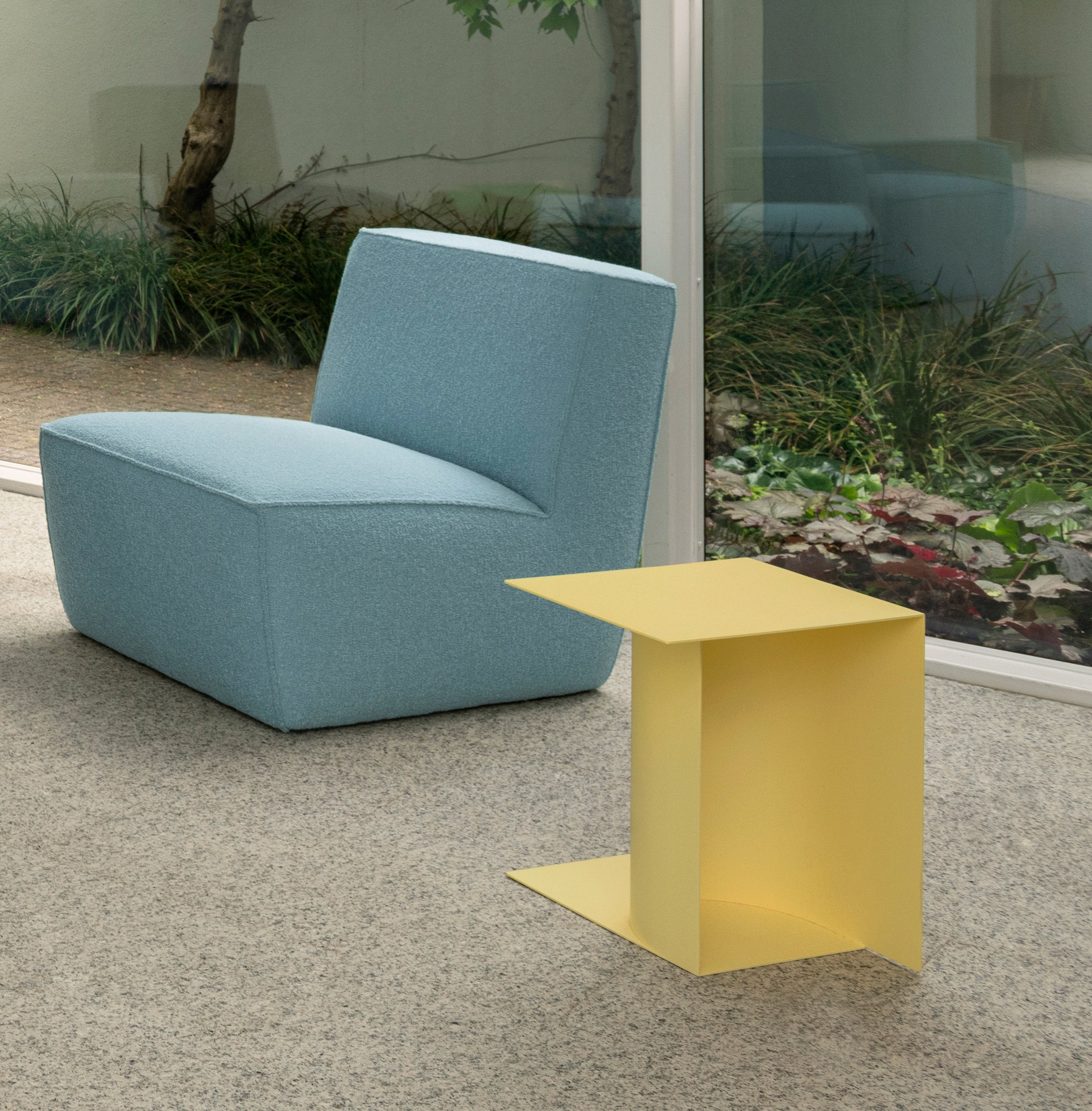 Glyph Side Table, Gamma