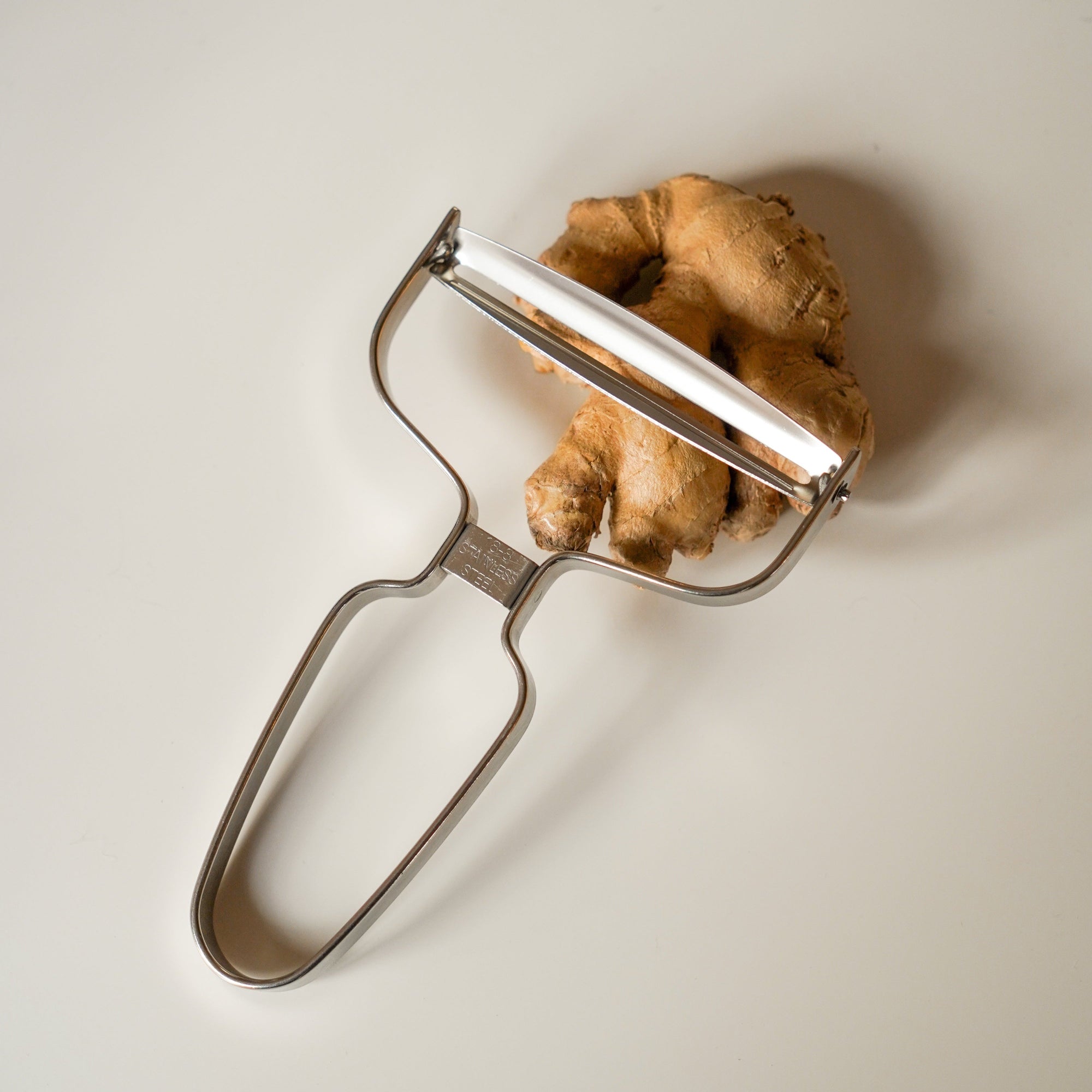 Vegetable Peeler