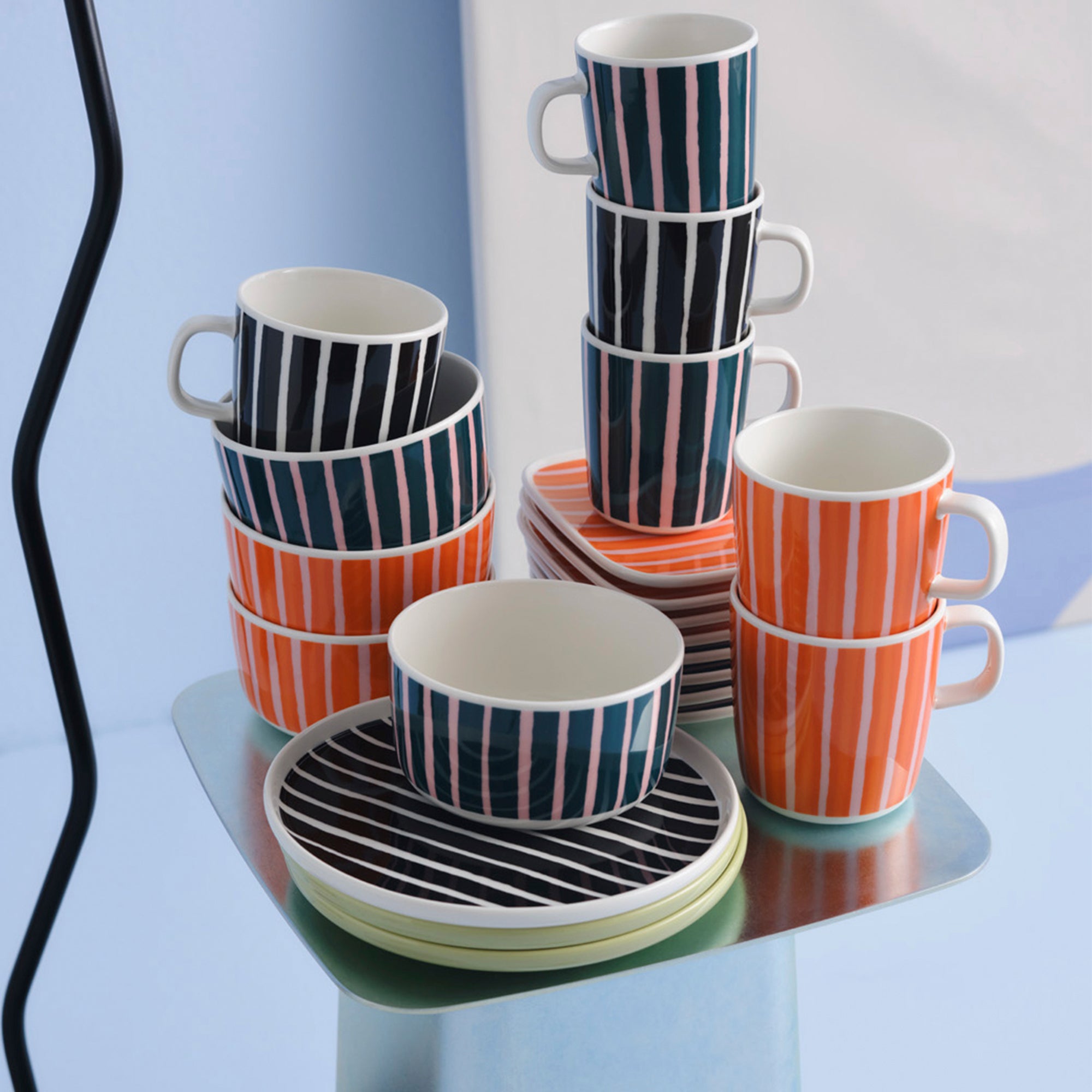 Oiva / Piccolo Mug, Pink + Dark Green, 8.8 oz