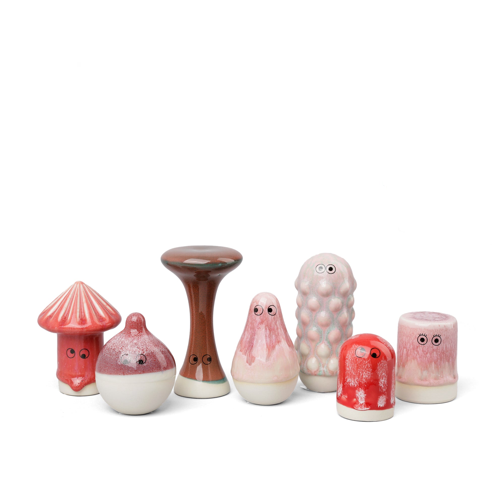 Familia Sculpture, Red/Pink Family