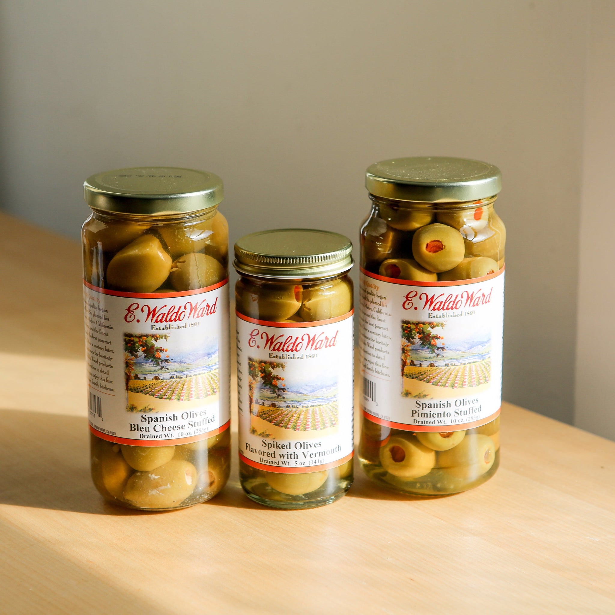 Garlic Stuffed Queen Olives, 5 oz.