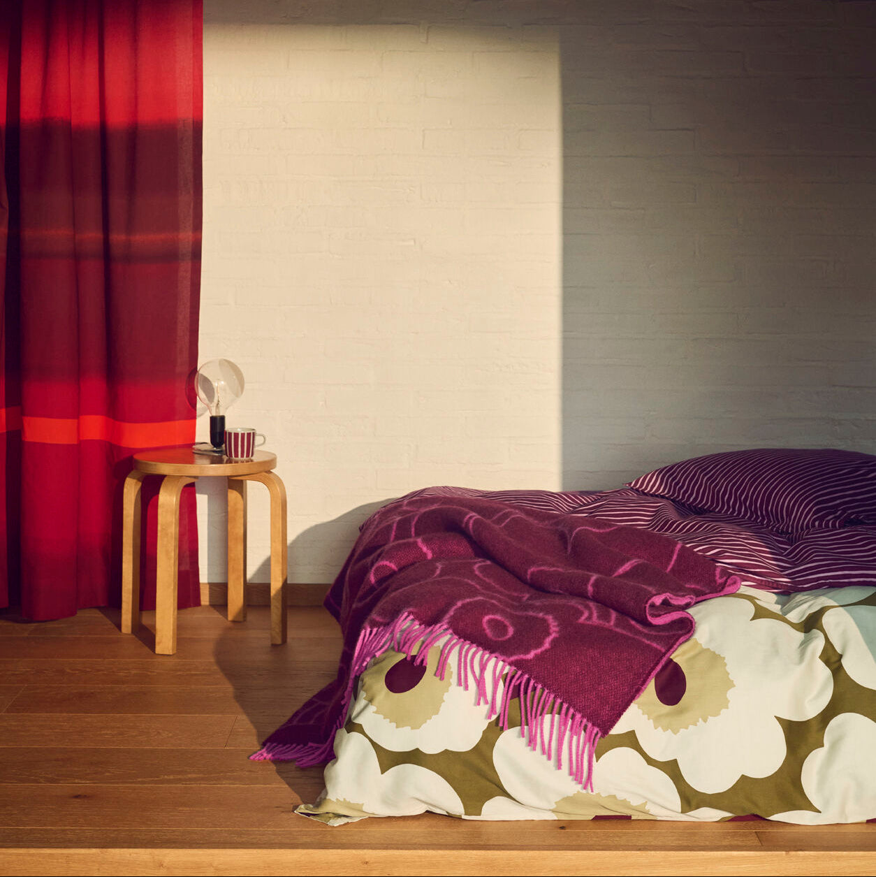 Piirto Unikko Blanket, 51 x 67 in