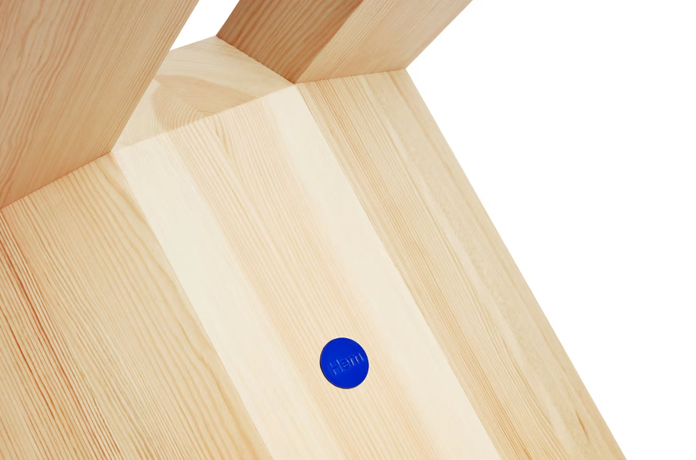 Min Chair