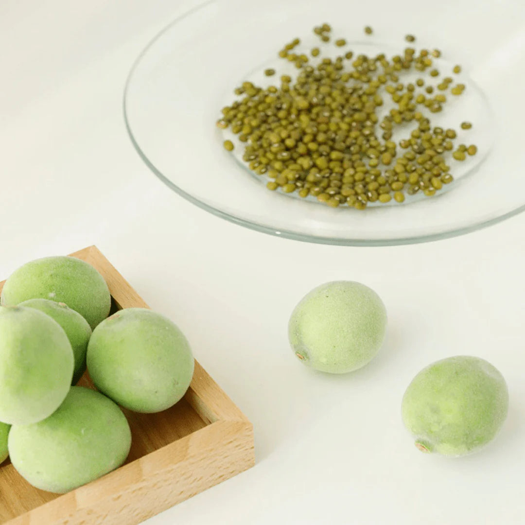 Green Plum Refreshing Cleanser, 100 ml