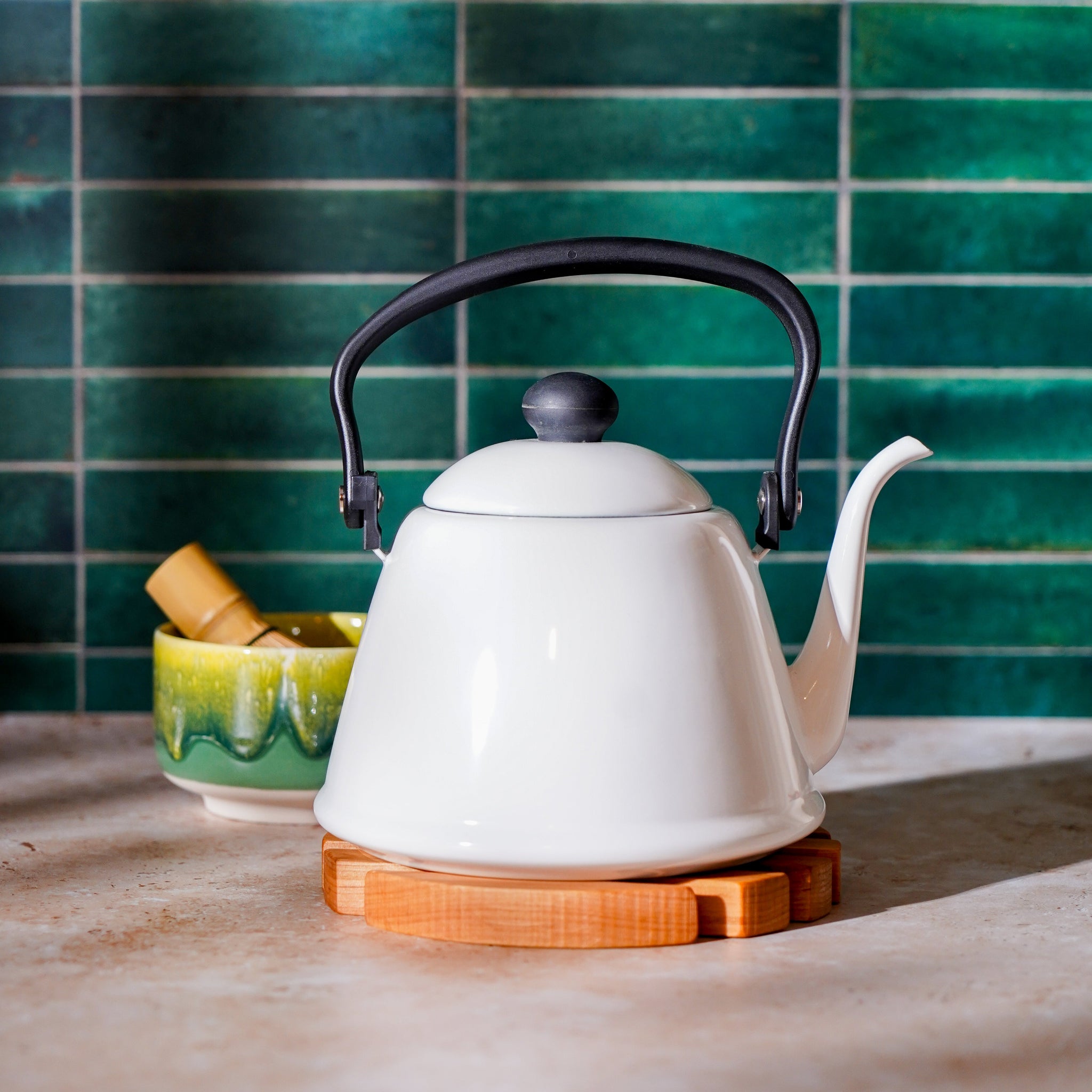 Noda Horo Enamel Kettle, 2L