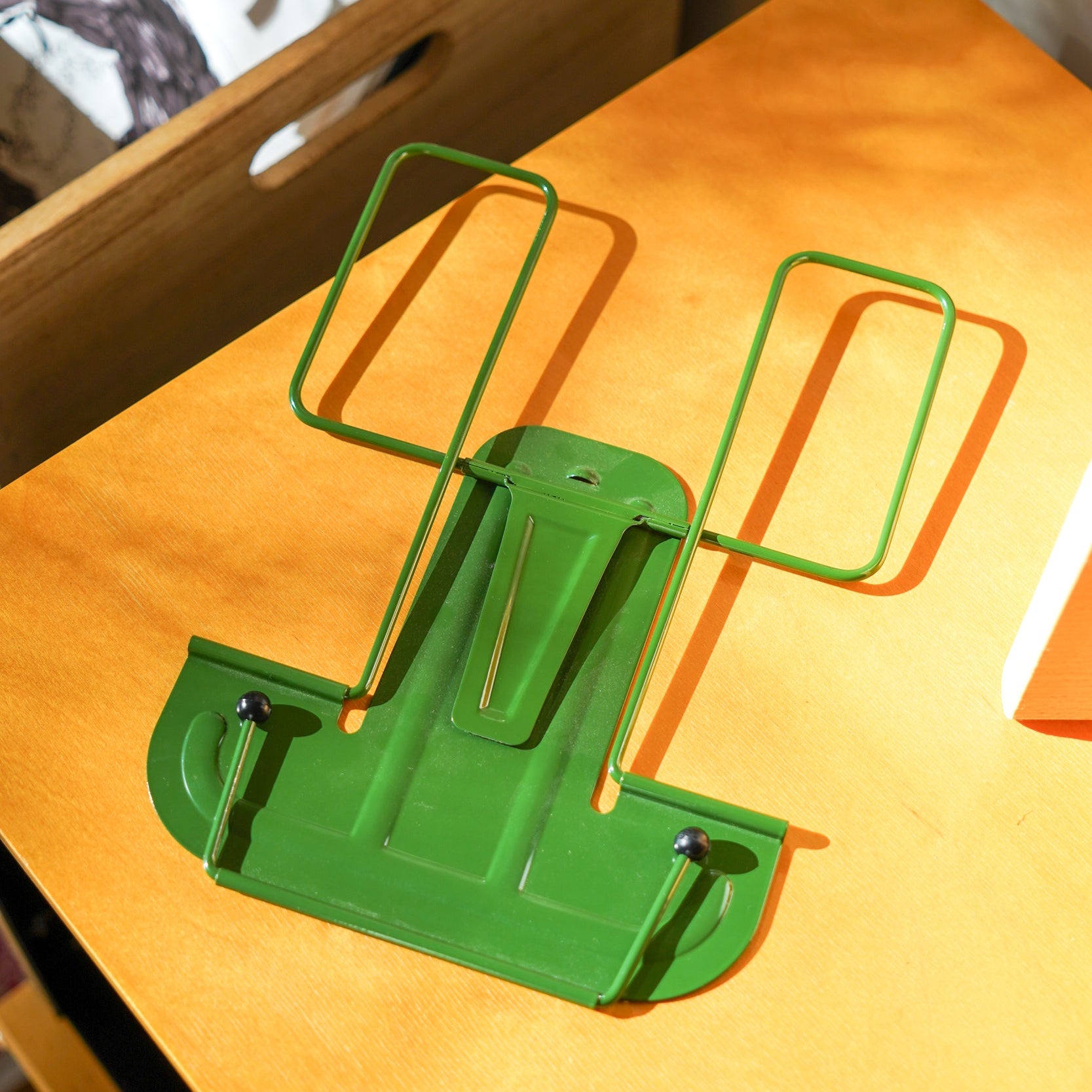 Metal Book Stand