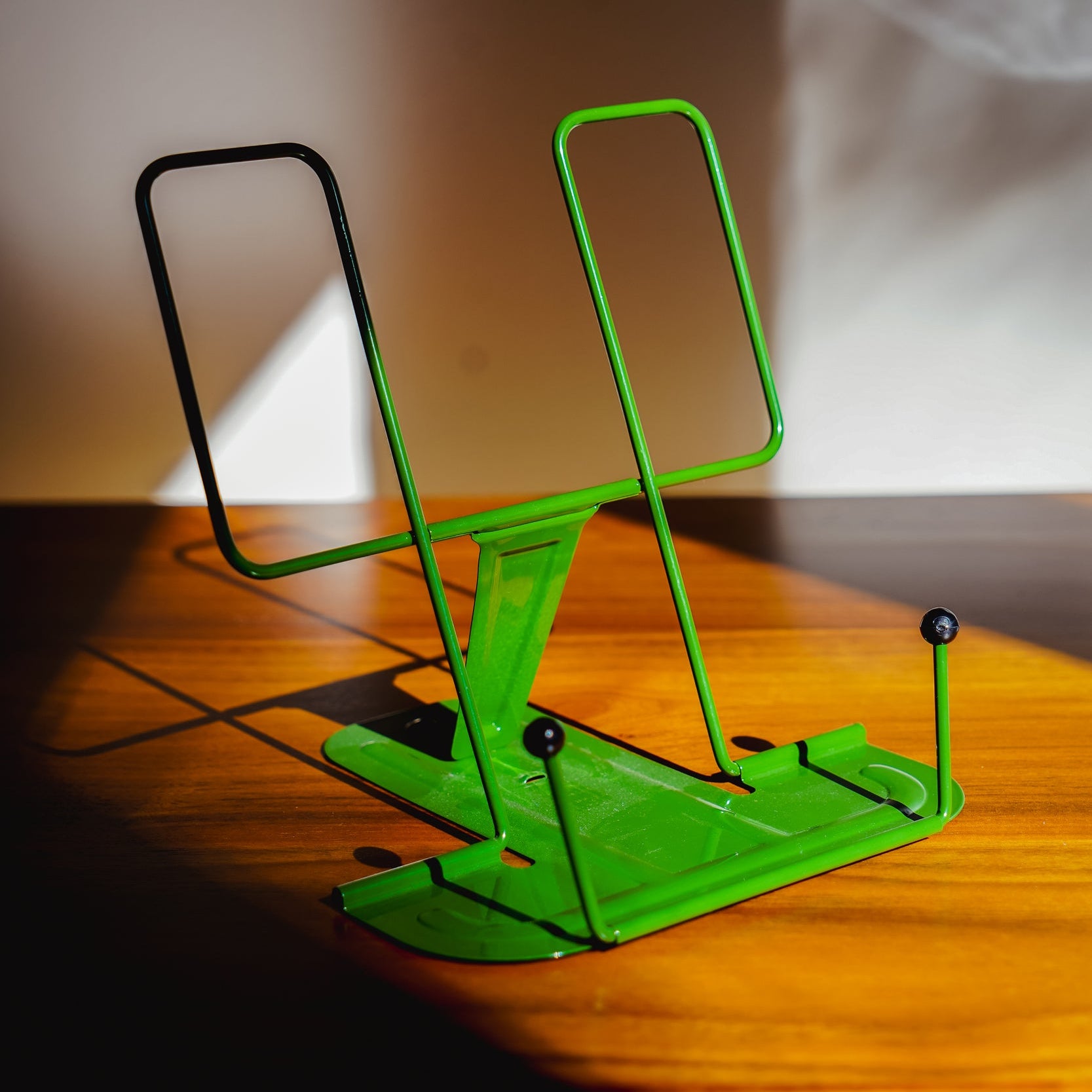 Metal Book Stand