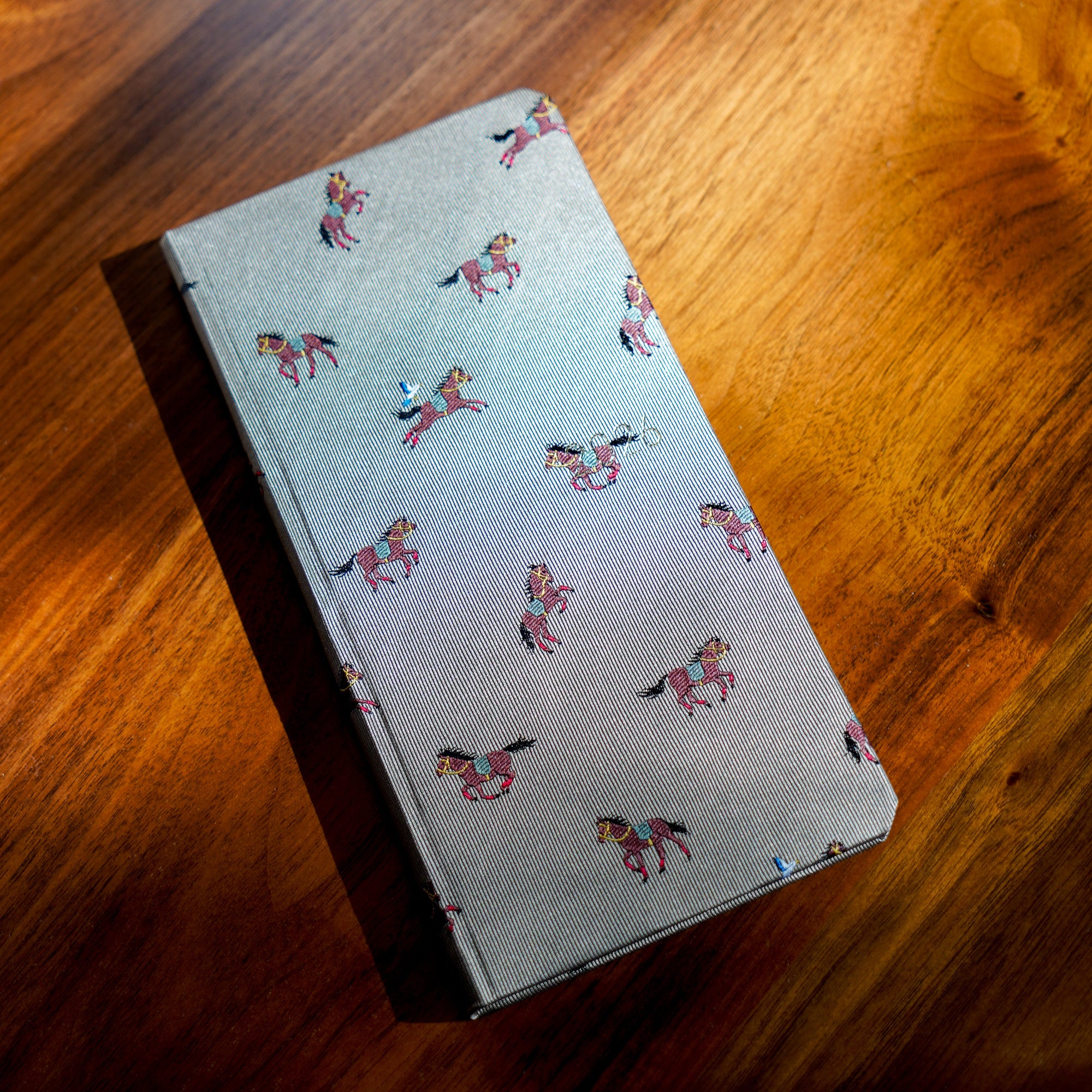 Hobonichi Techo 2026 Weeks: Bow & Tie