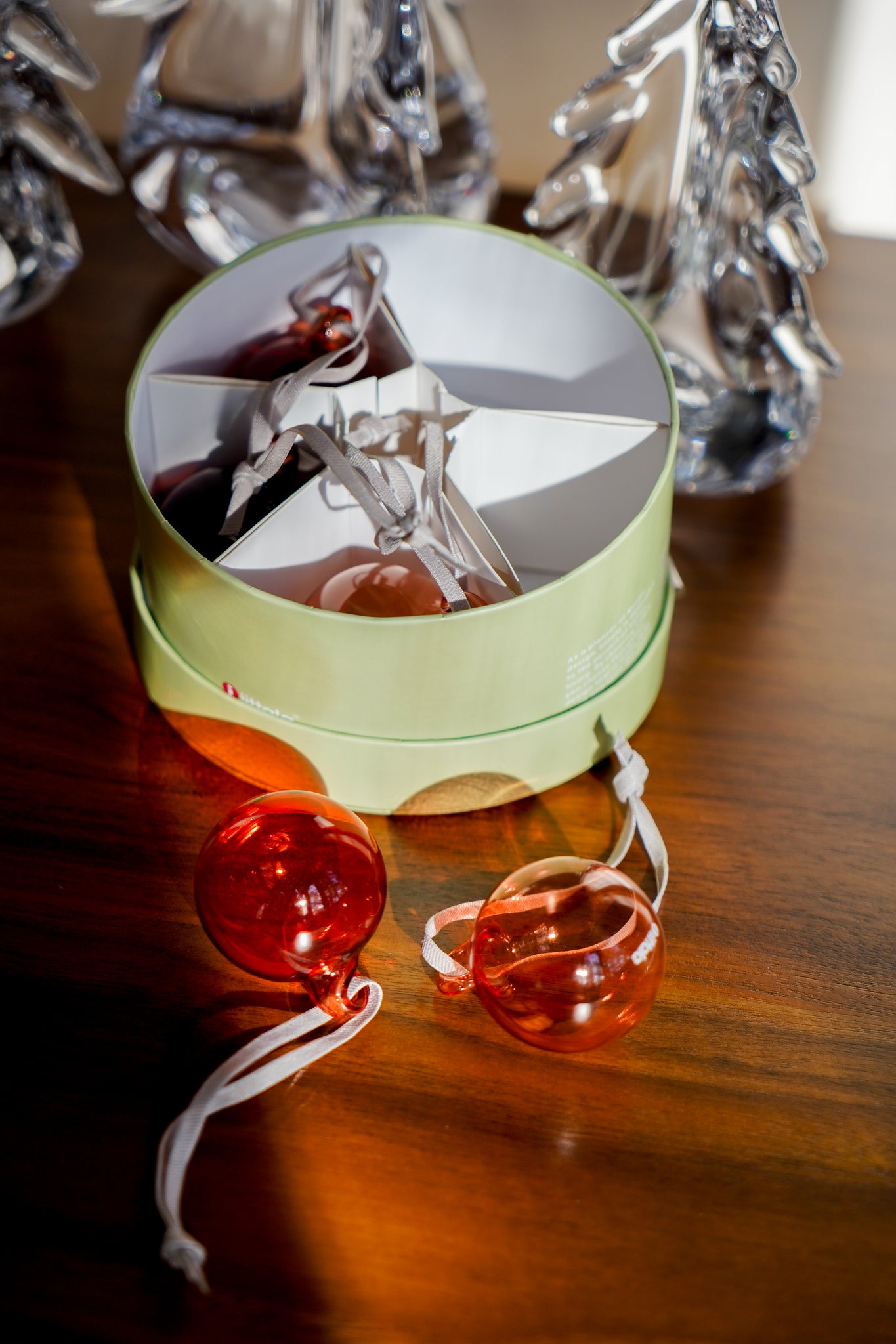 Iittala Glass Ball 40mm/1.6" Red Set/5