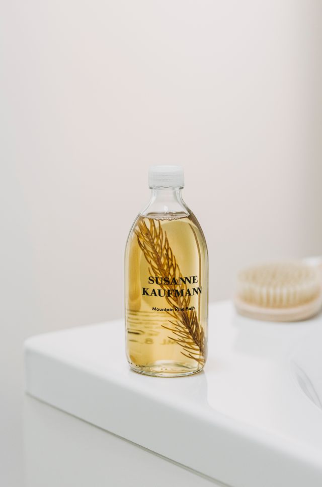 Mountain Pine Bath, 250 mL