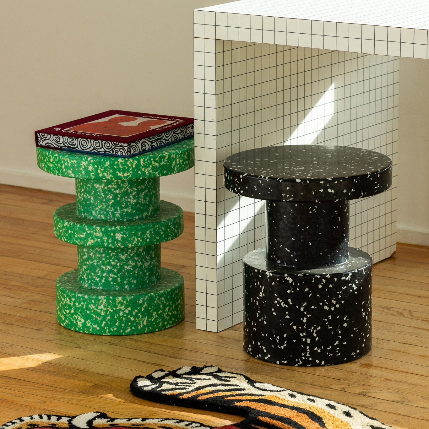 Bit Stool, Black