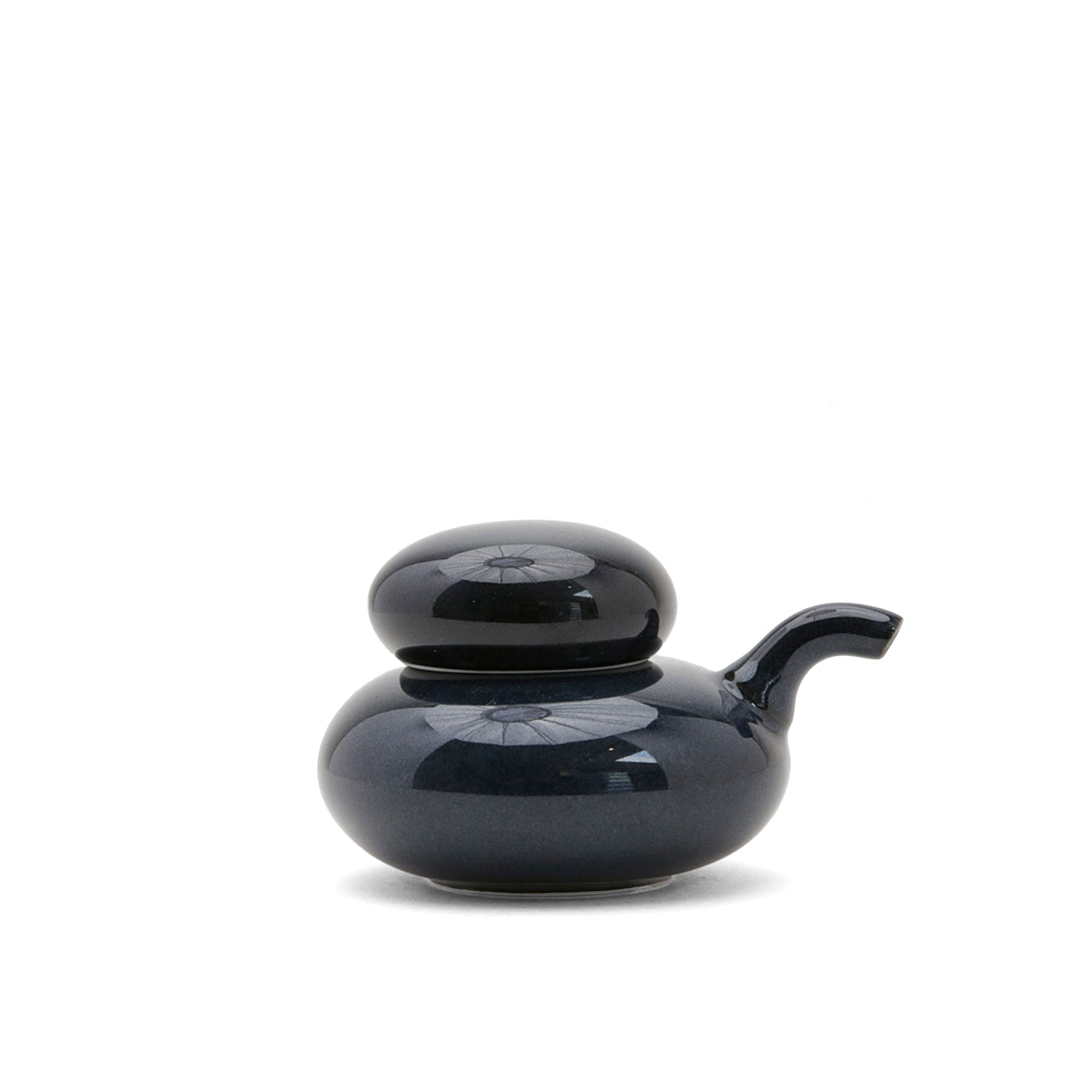 Ceramic Pebble Soy Sauce Pot