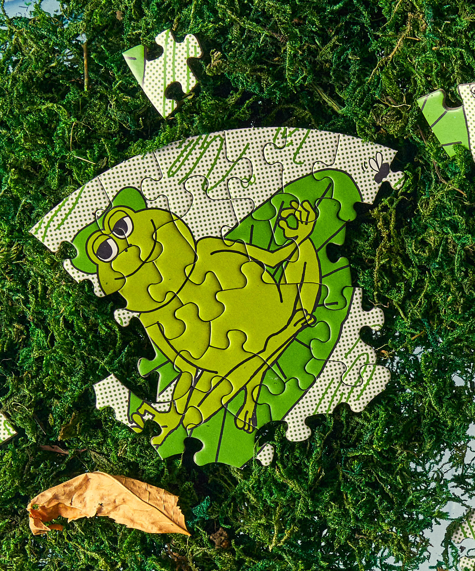 Peace Frogs Mini Puzzle, 81 pieces