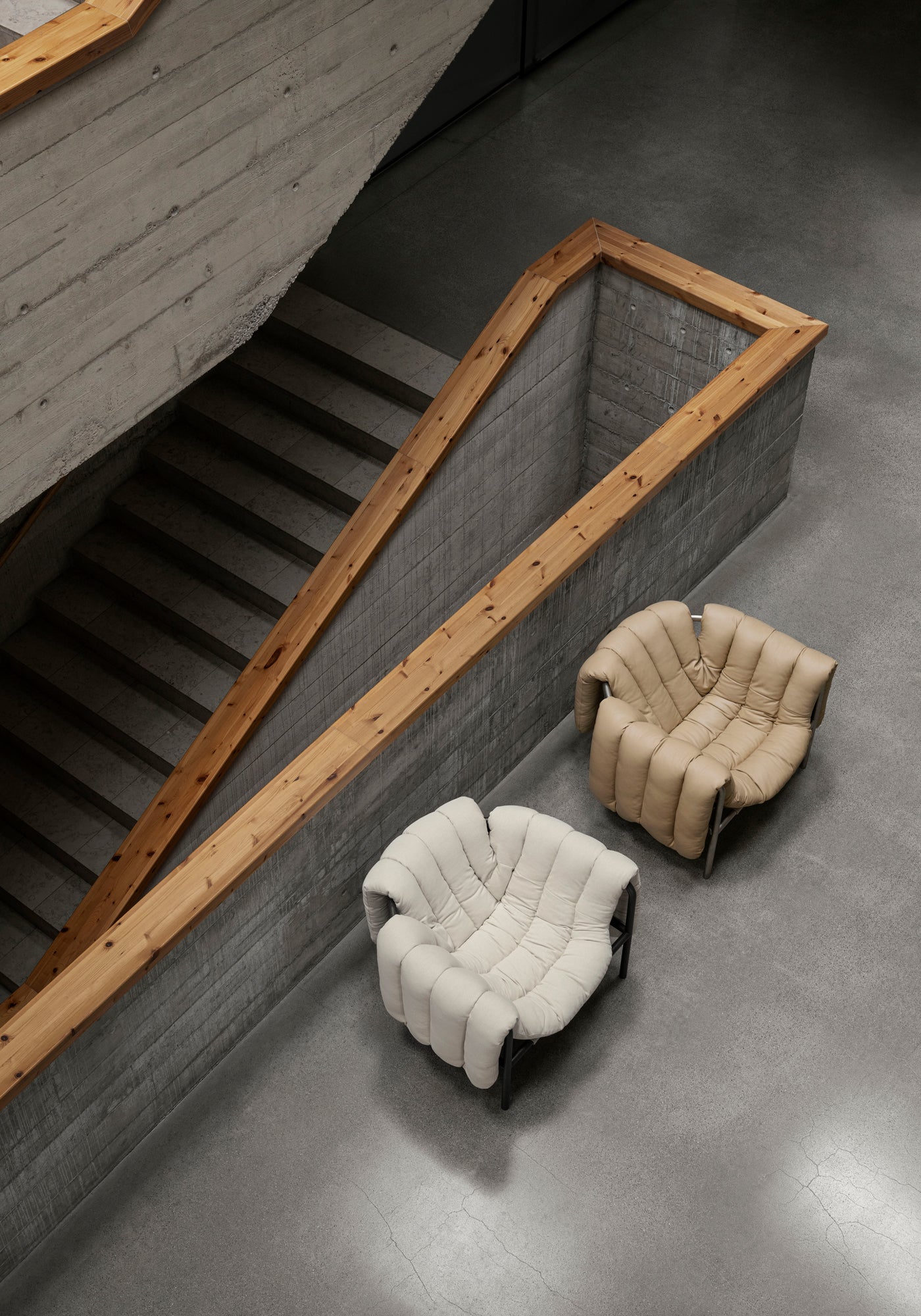 Puffy Lounge Chair, Black Grey