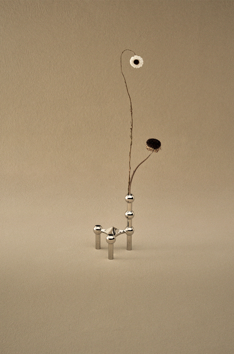 STOFF Nagel Vase, Chrome