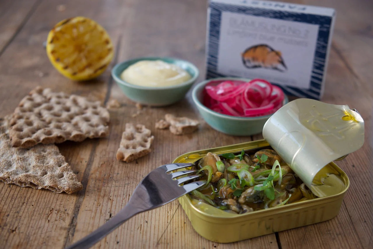 Blåmuslinger No. 2 Limfjord Blue Mussels Smoked in Cold Pressed Rapeseed Oil
