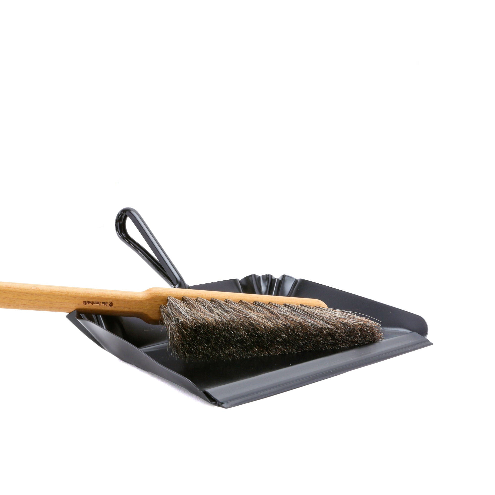 Black Metal Dust Pan