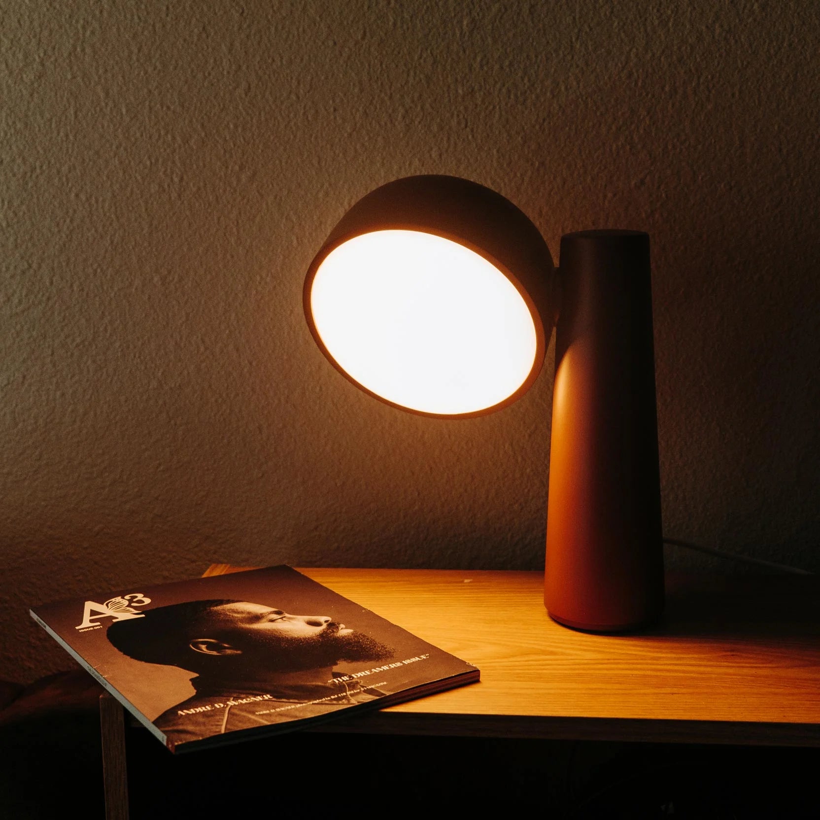 Gio Task Light