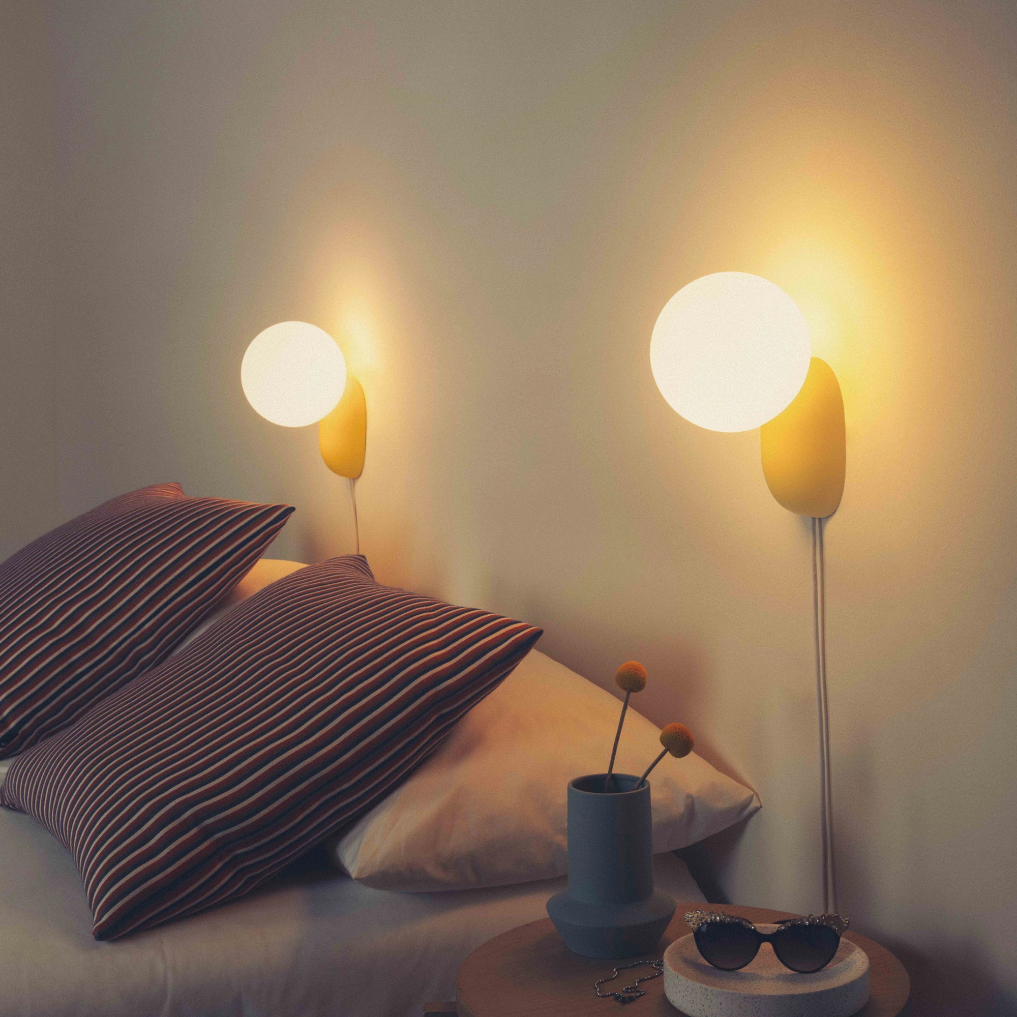 Cantilever Wall Light