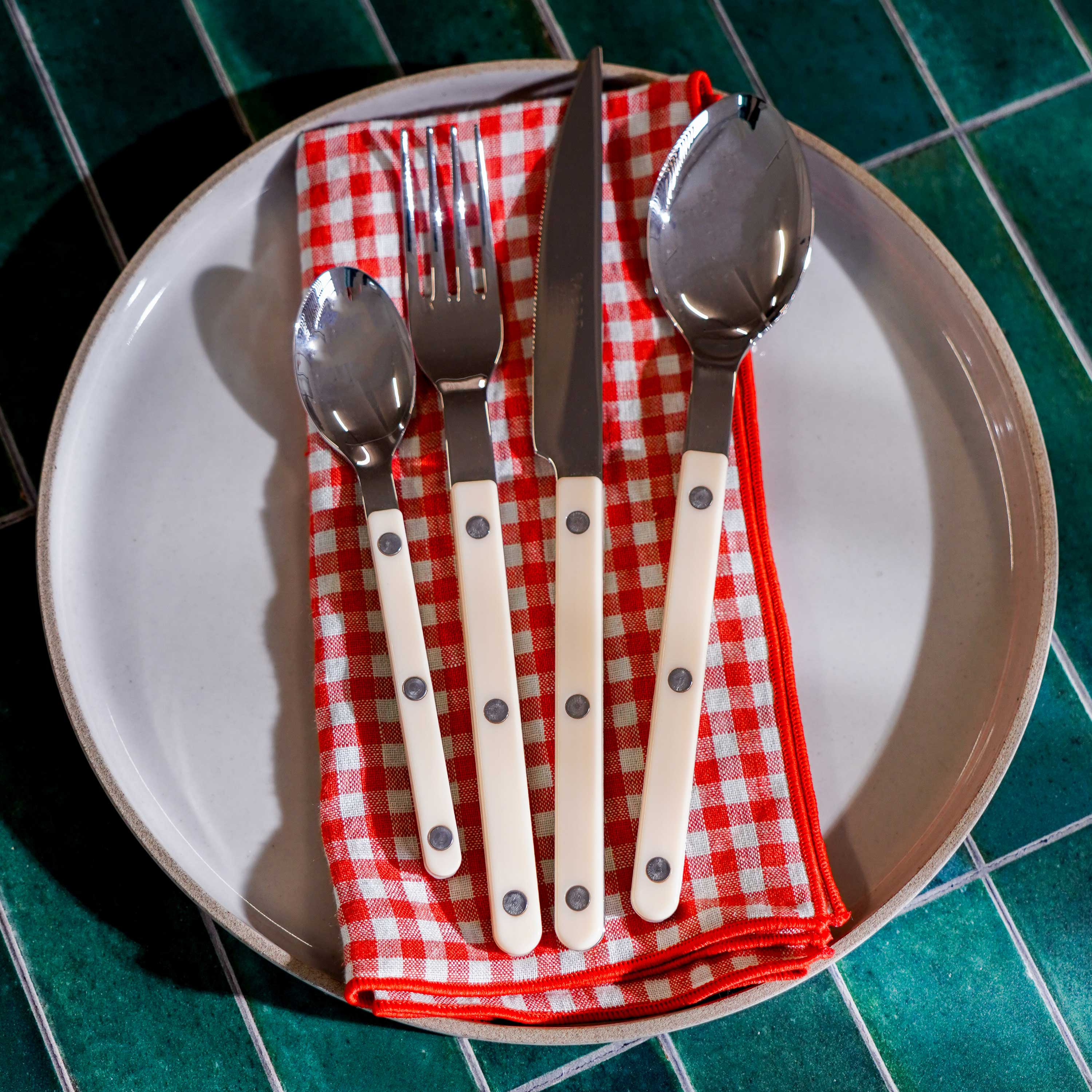 Bistrot Flatware, Ivory, 4pc