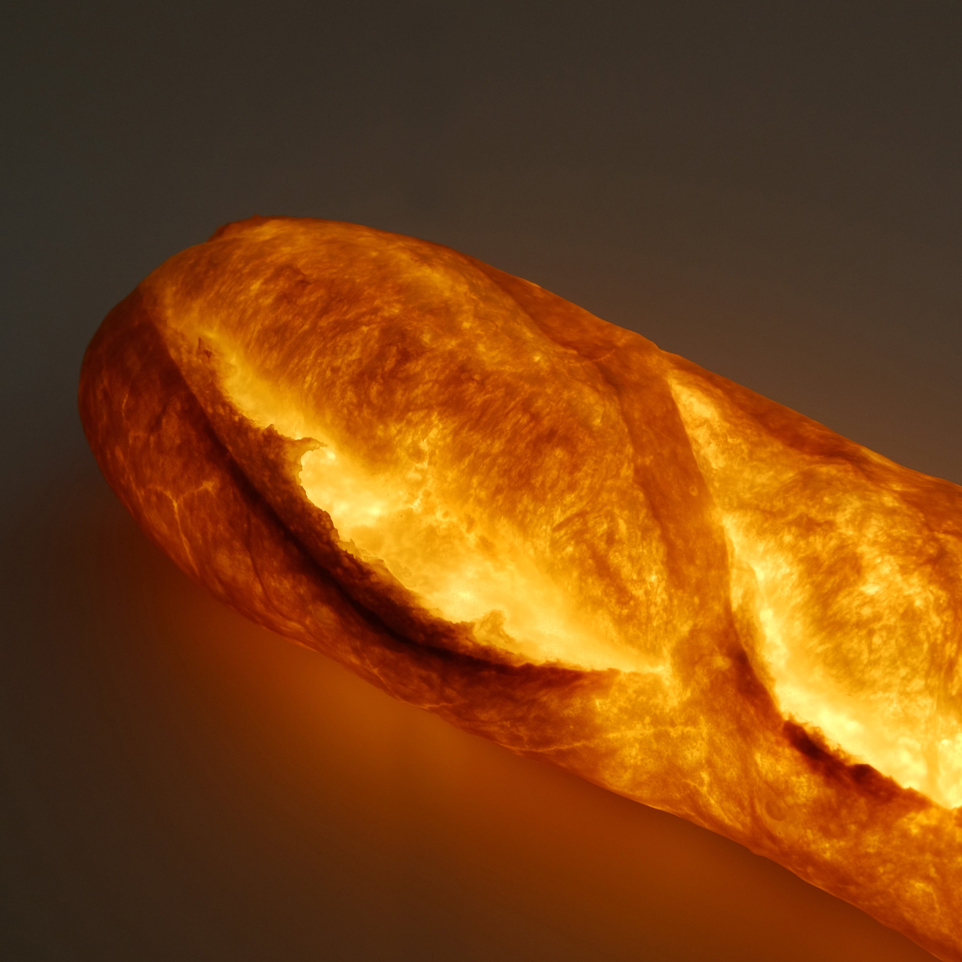 Batard Lamp